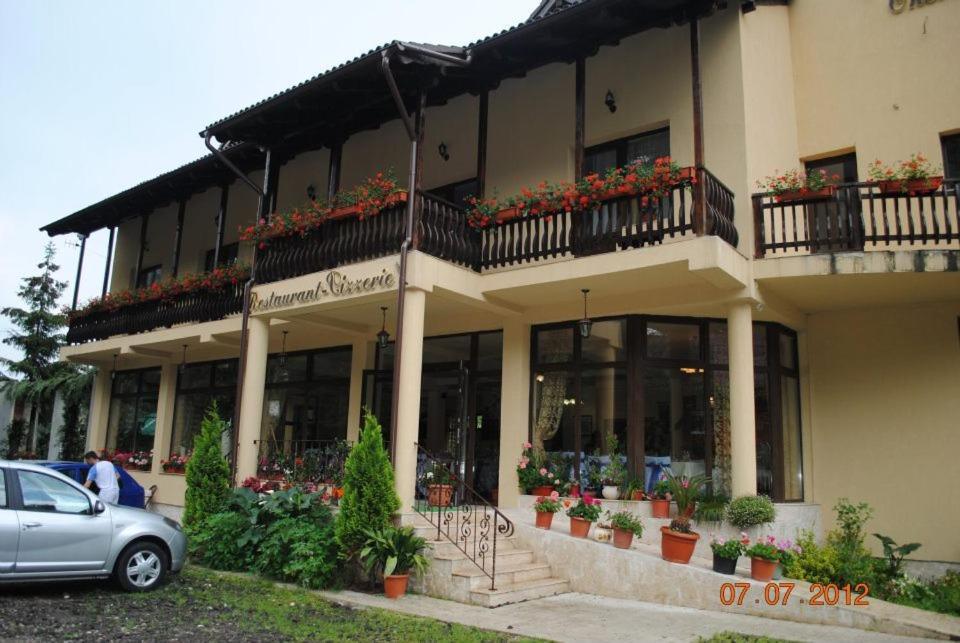 Pension Onelia Girda de Sus Ngoại thất bức ảnh